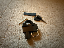 Helmschloss, Motorrad